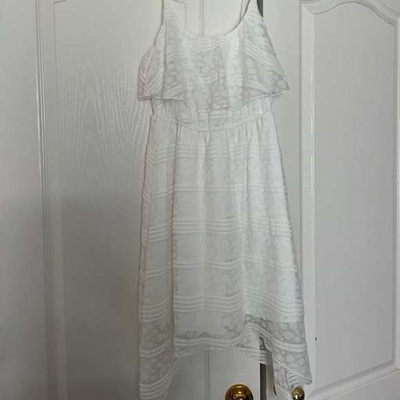 Trixxi Dresses & Skirts - Trixxi White Flowy Summer Dress